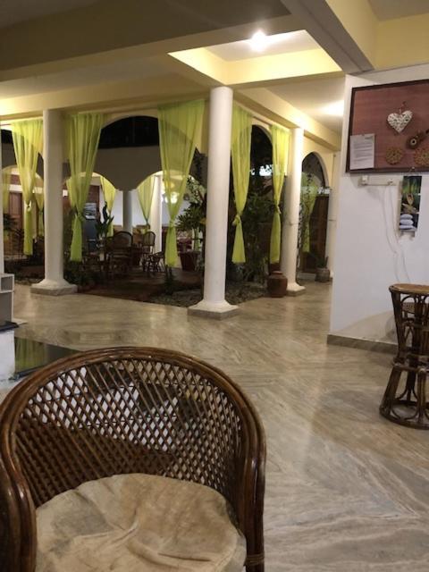 Ashiyana Cliff And Beach Resort Varkala Bagian luar foto